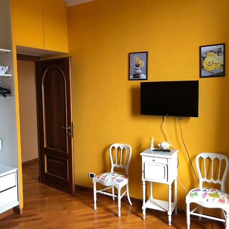 Finestra Su Genova Apartment Bagian luar foto