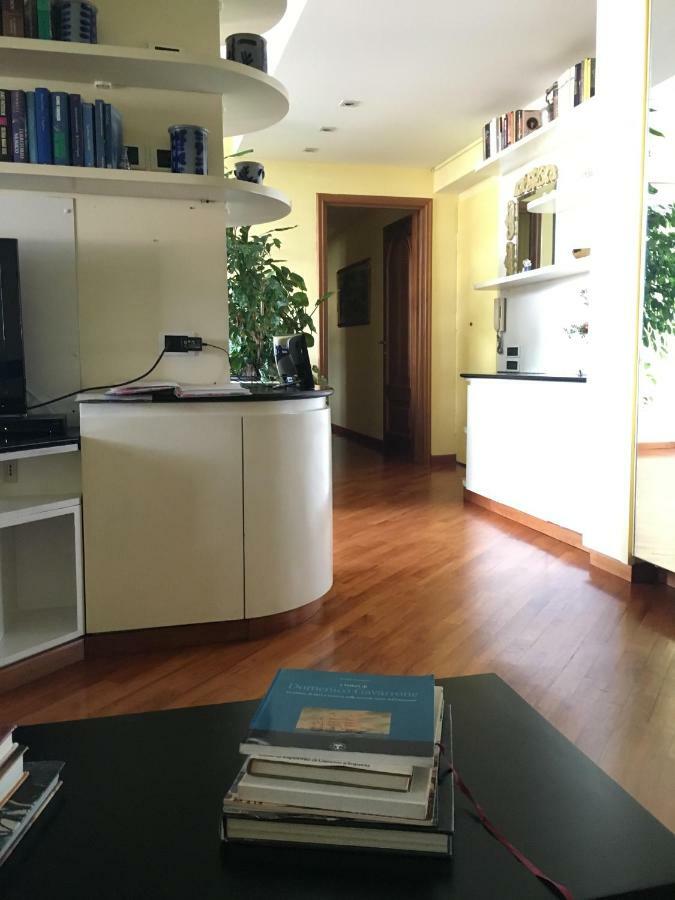 Finestra Su Genova Apartment Bagian luar foto