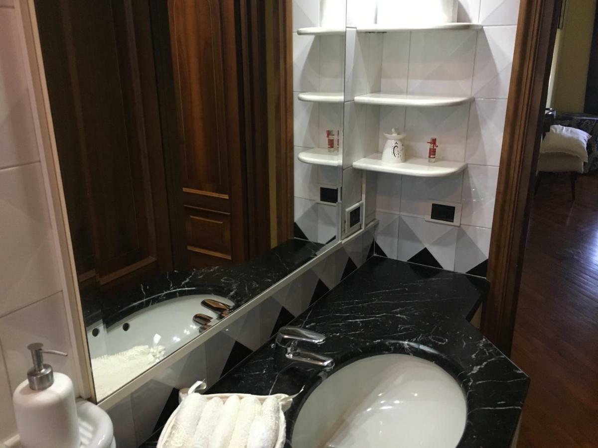 Finestra Su Genova Apartment Bagian luar foto