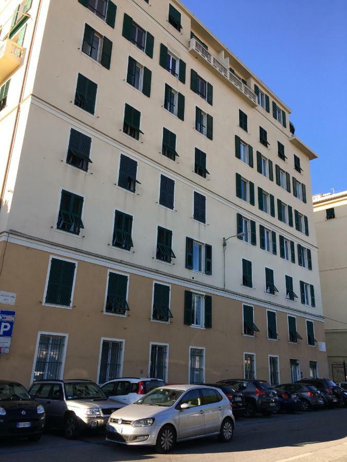 Finestra Su Genova Apartment Bagian luar foto